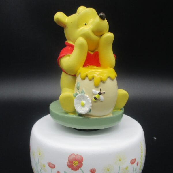 CARILLON WINNIE THE POOH