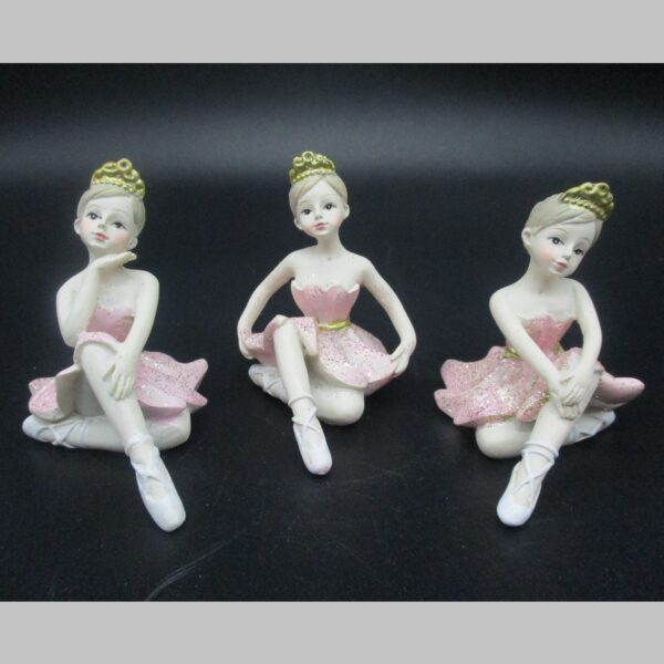 BALLERINA SEDUTA RESINA ROSA